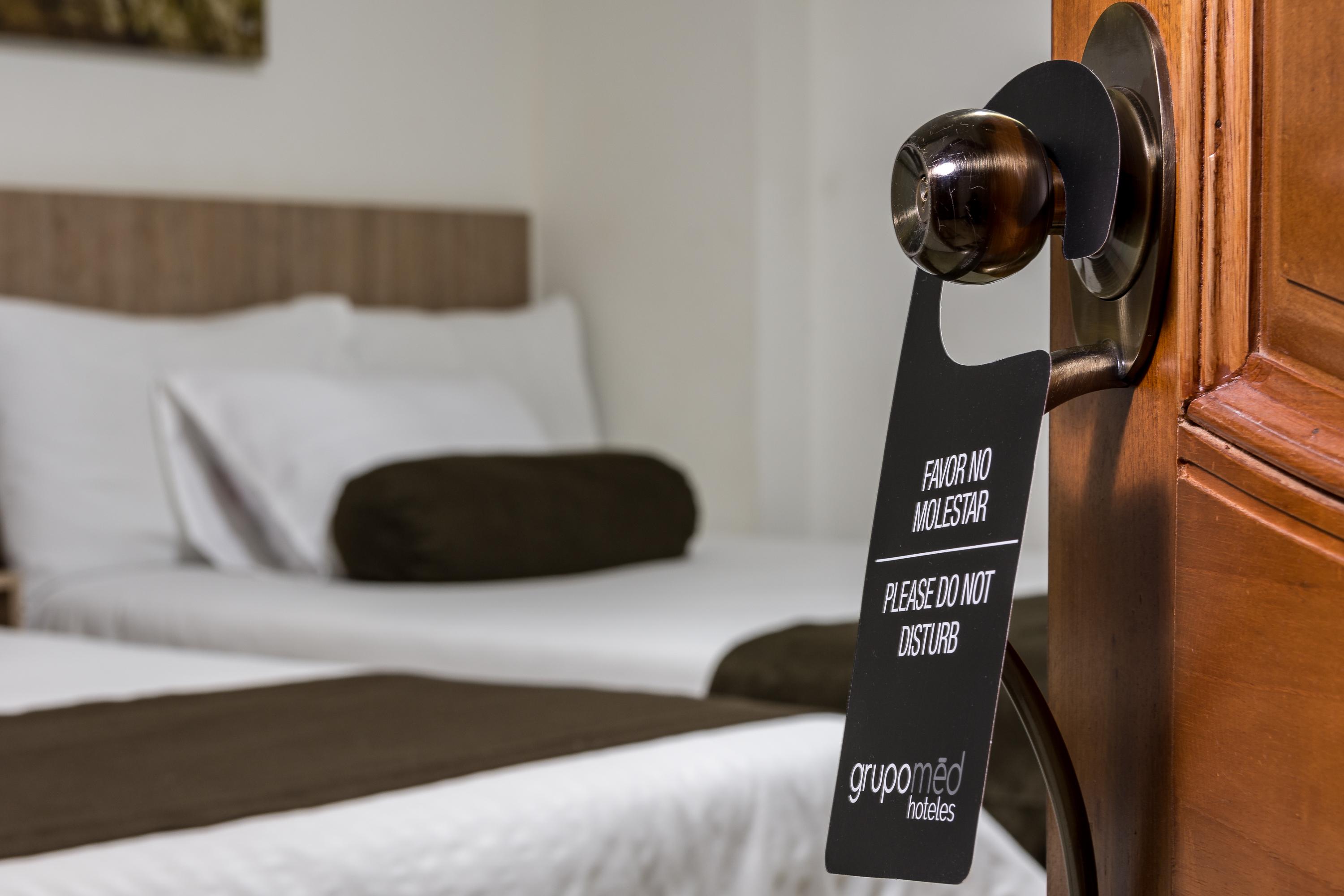 Hotel Med Estadio Меделин Екстериор снимка
